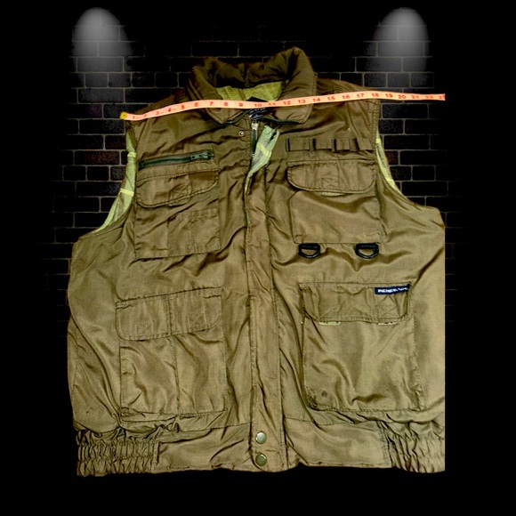 Renegade Men’s Utility Vest Large – Outdoor Adventure Gear w/ Multi Pocket - Picture 5 of 9